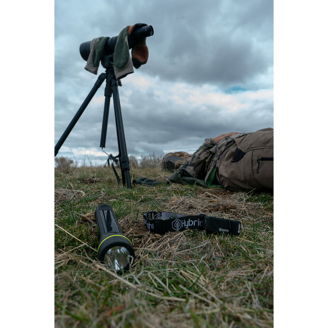 Journey 1000 Solar Flashlight Black hunting tripod