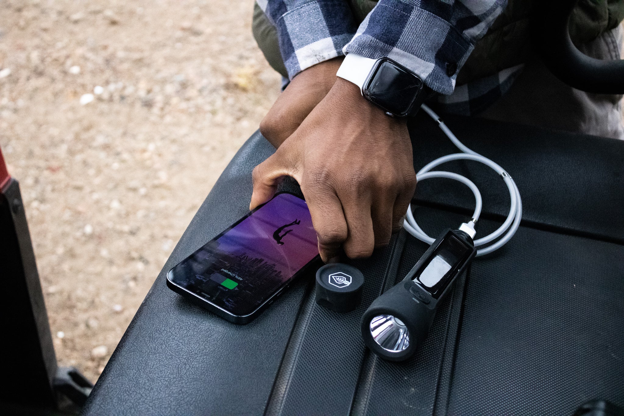 Journey 300 Flashlight / Charger – Hybrid Light Official